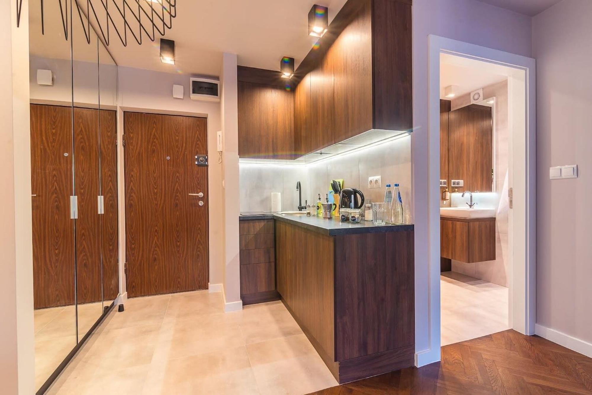 Bruna 2 - Charming Apartment By Noclegi Renters Варшава Экстерьер фото